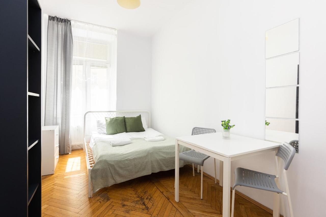 Rooms Nearto Main Square Krakow Dış mekan fotoğraf